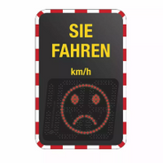 STRAßENAUSSTATTUNG